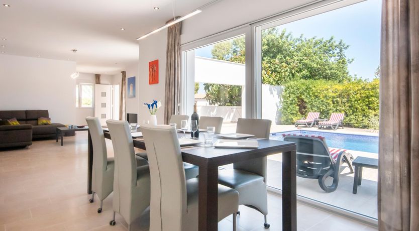 Photo of Spanish Sentiment