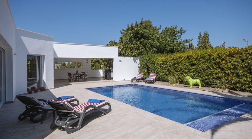 Photo of Spanish Sentiment