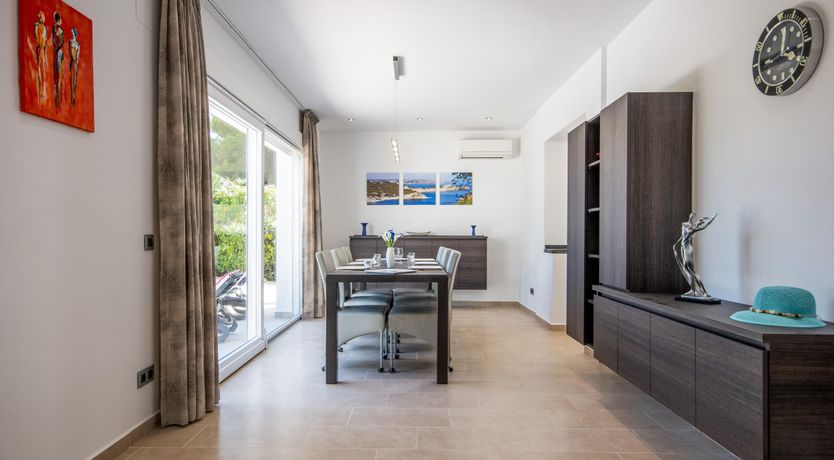 Photo of Spanish Sentiment