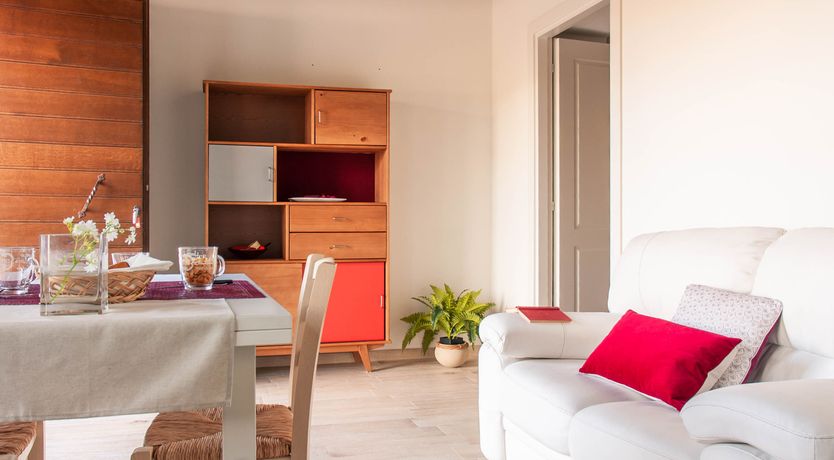 Photo of Noble Foothills