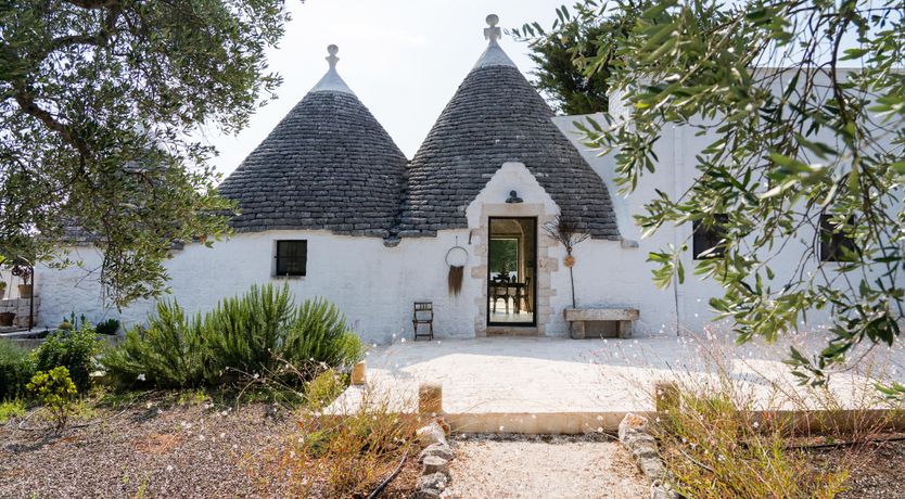 Photo of White-washed Beauty