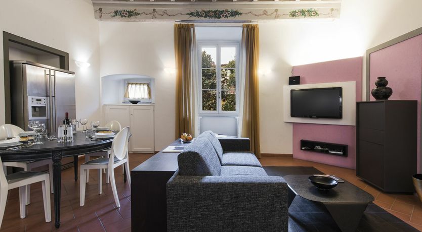 Photo of Noble Florals