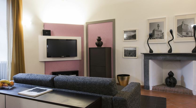 Photo of Noble Florals