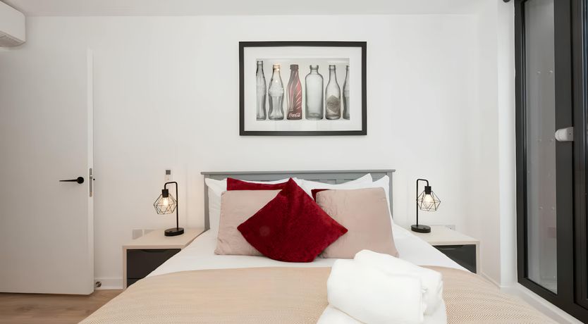 Photo of Farringdon Flight