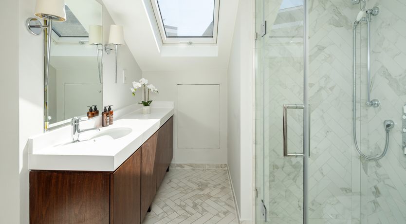 Photo of The Ivy & Lace