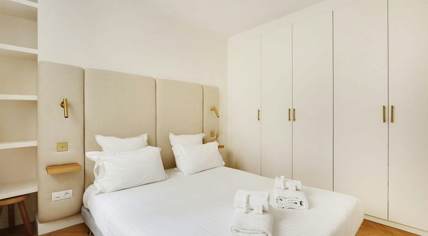 Photo of Elegant Facade