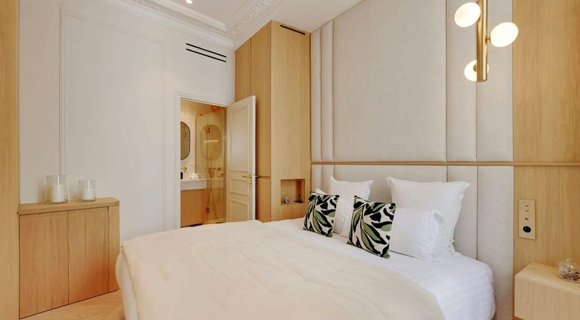 Photo of Elegant Views