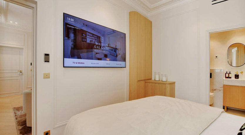 Photo of Elegant Views