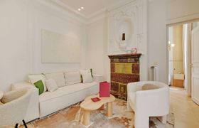 Photo of elegant-views