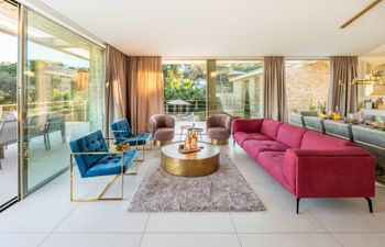 Sea Blue Bliss Holiday Home