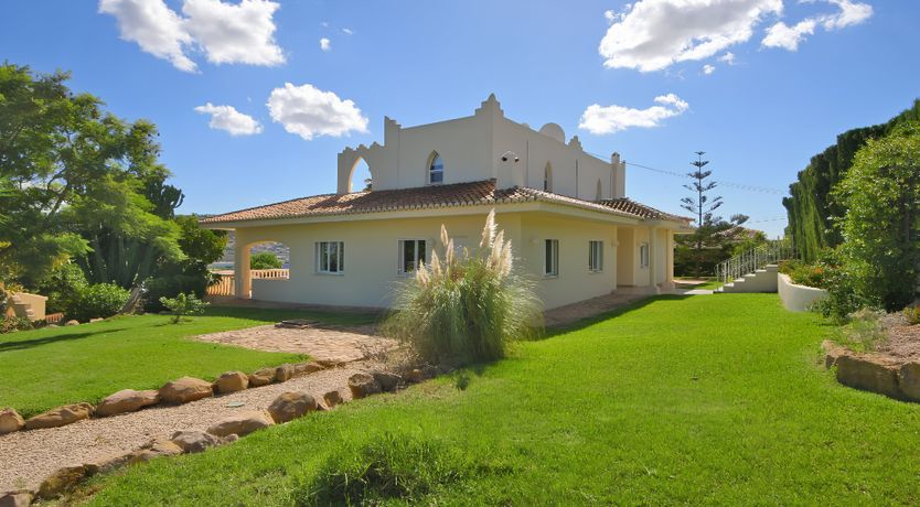 Photo of A Twist of Time