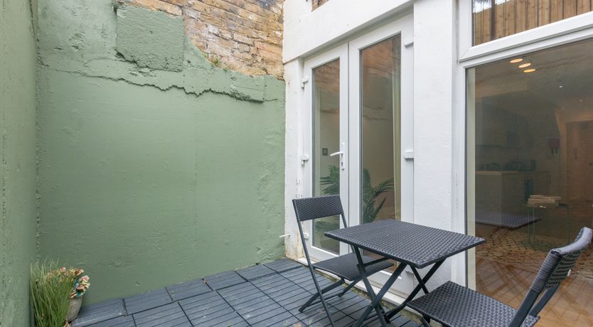 Photo of Golden Shadow