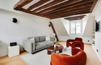 Adore You Holiday Home