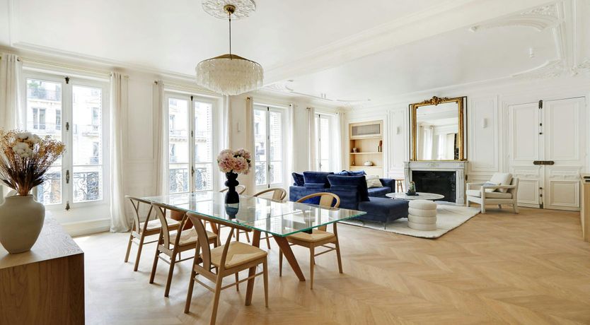 Photo of Left Bank Elegance