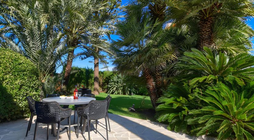 Photo of Sunshine & Salty Waters