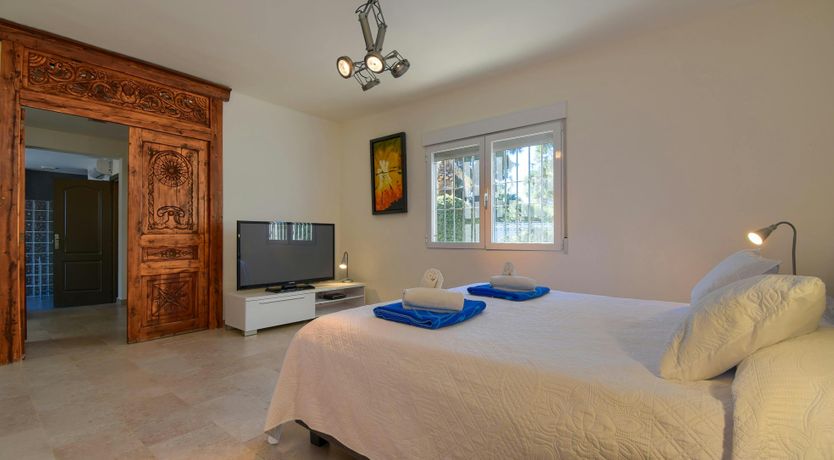 Photo of Sunshine & Salty Waters