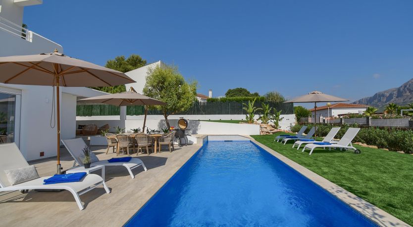 Photo of The Chasing Star