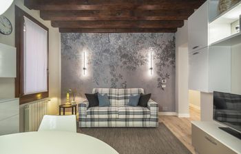 Elegant Venice Holiday Home