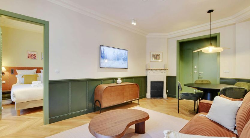 Photo of Canals & Historic Squares