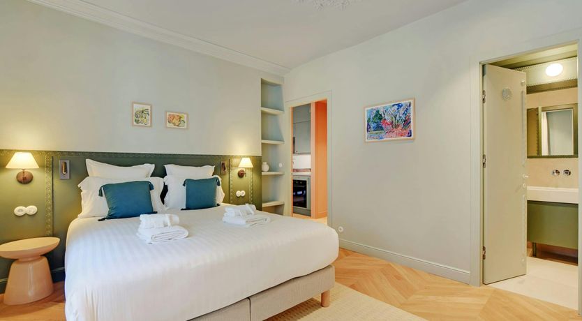 Photo of Canalside Strolls