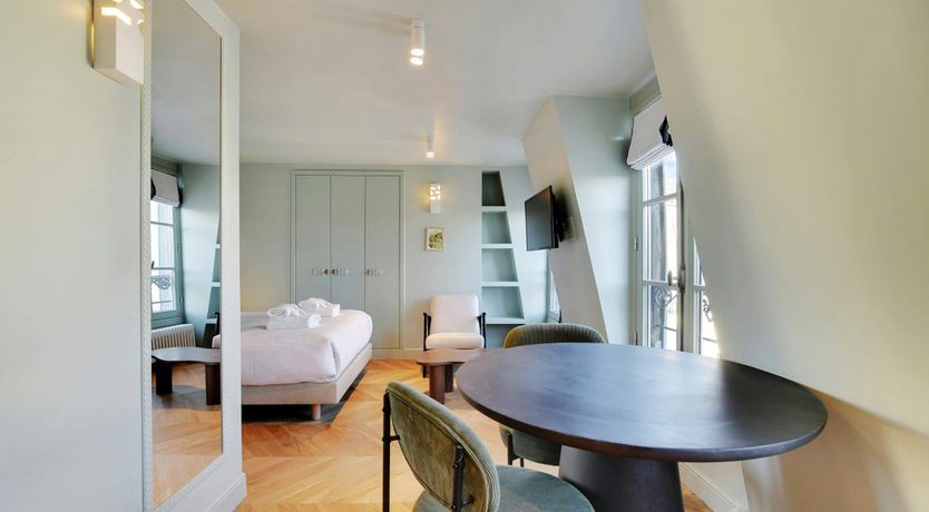 Photo of Culture & History