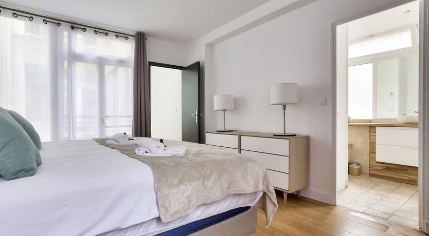 Photo of Elegance in Paris