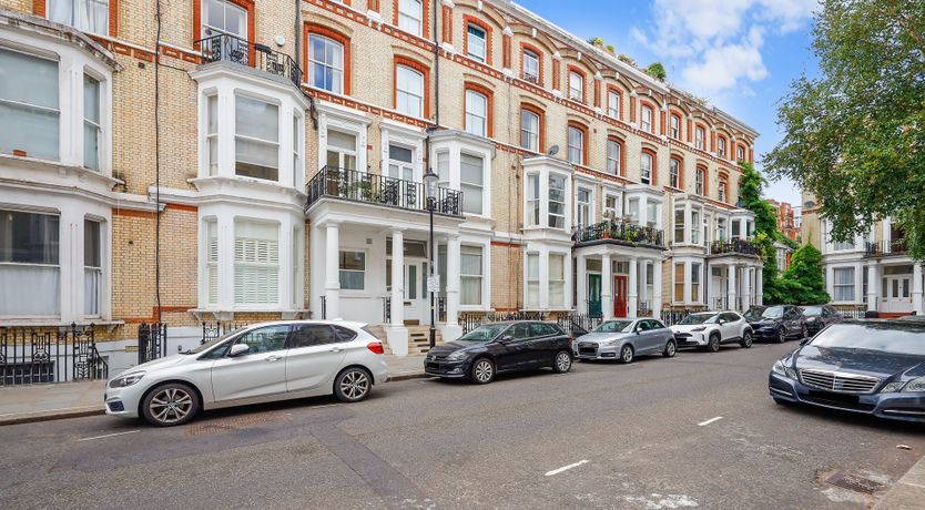 Photo of Royal Village