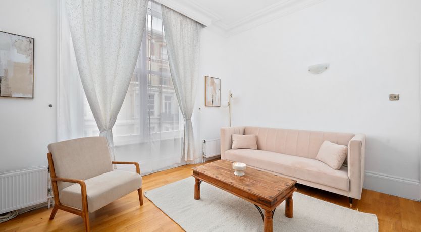 Photo of Royal Village