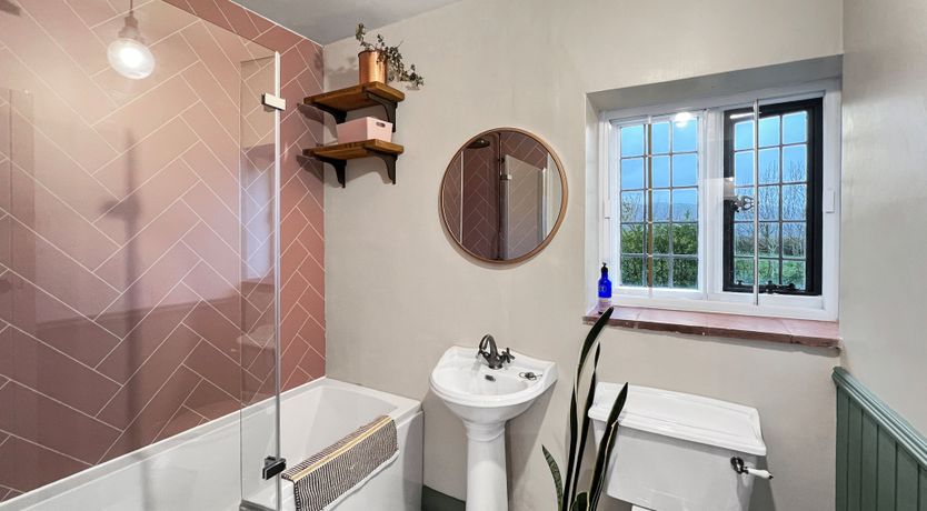 Photo of Bossington Green Cottage