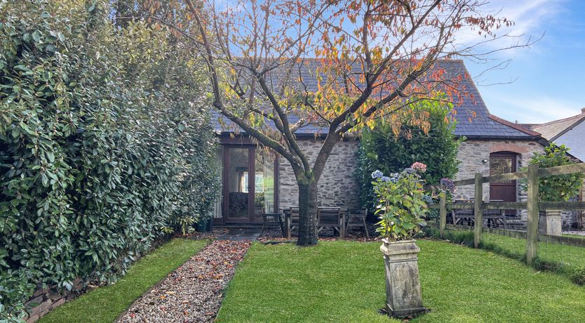 Photo of Hawthorn Cottage, Barbrook