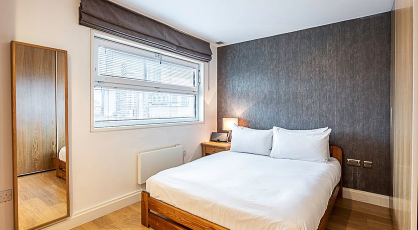 Photo of The Regal Crown