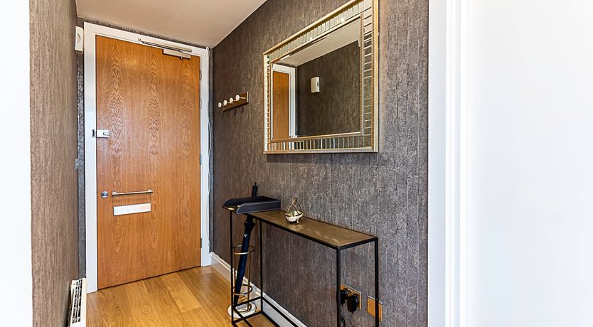 Photo of The Regal Crown