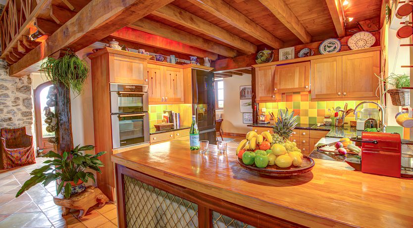 Photo of Gilded Sunburst