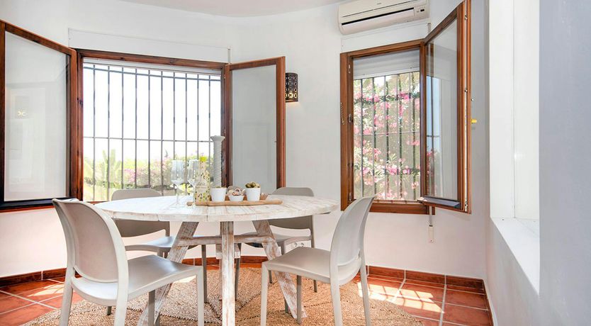 Photo of The Spanish Breeze