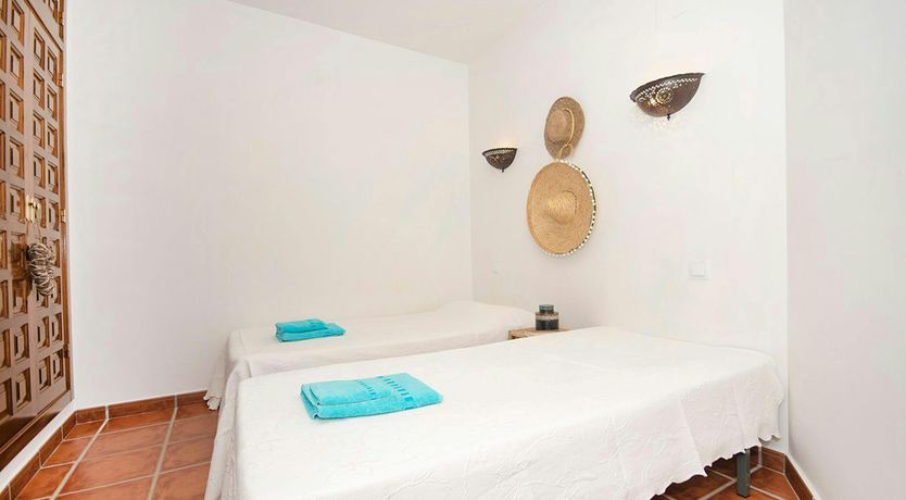 Photo of The Spanish Breeze