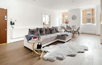 The Cosmopolitan Era Holiday Home