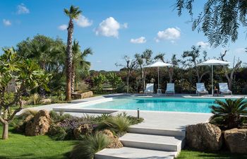 Sea Light Serenade Holiday Home