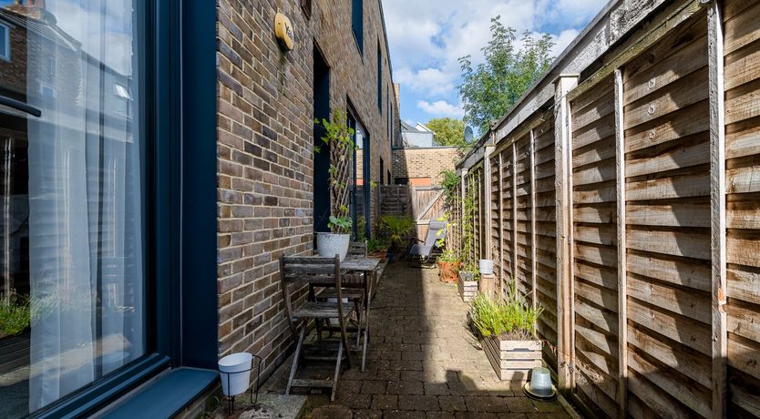 Photo of Stoke Newington Retreat