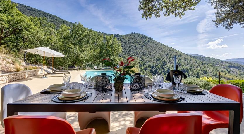 Photo of Old Olive Shade