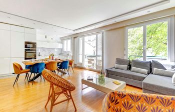 The Mesnil Residence Holiday Home