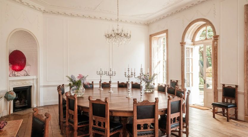 Photo of Cedar Manor