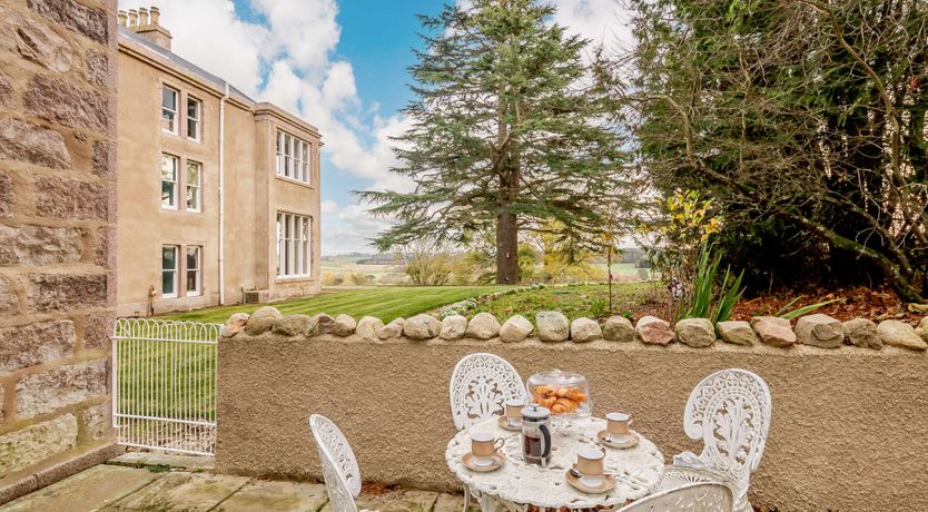 Photo of Donview Manor