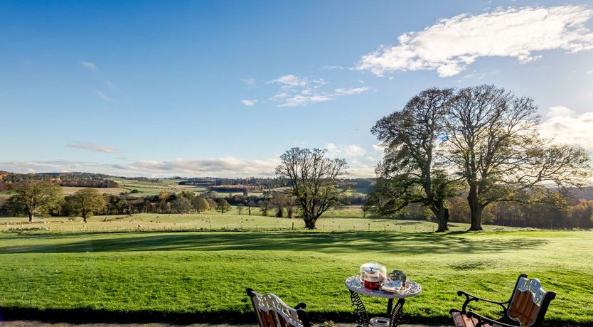 Photo of Donview Manor