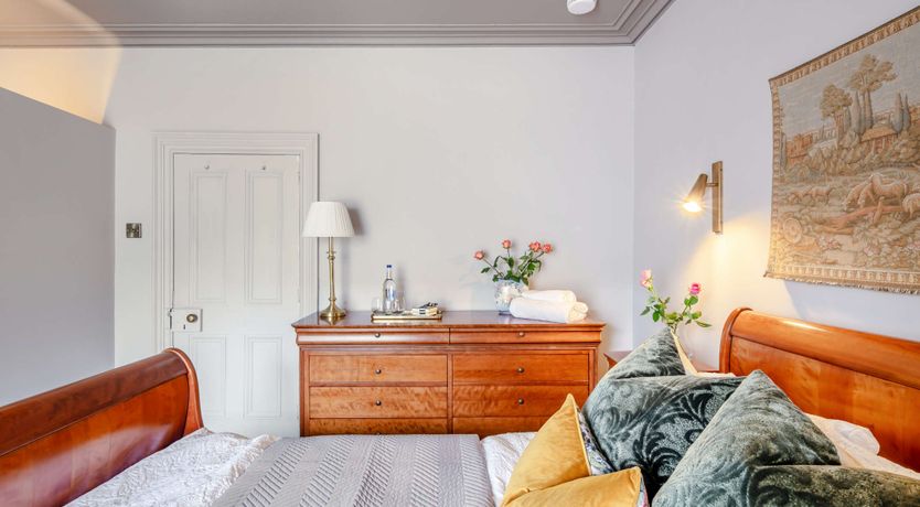 Photo of Donview Manor