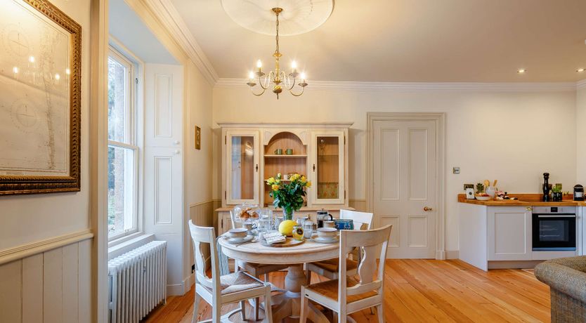 Photo of Donview Manor