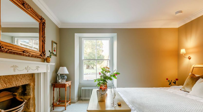 Photo of Donview Manor