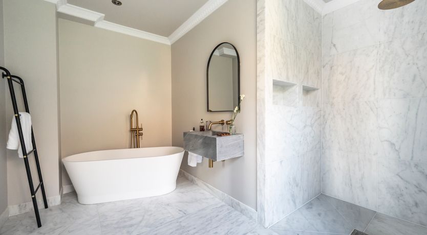 Photo of Donview Manor