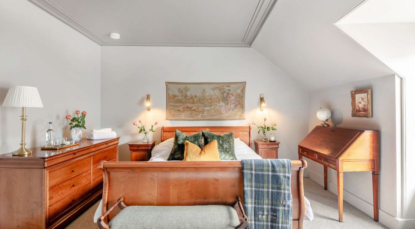 Photo of Donview Manor