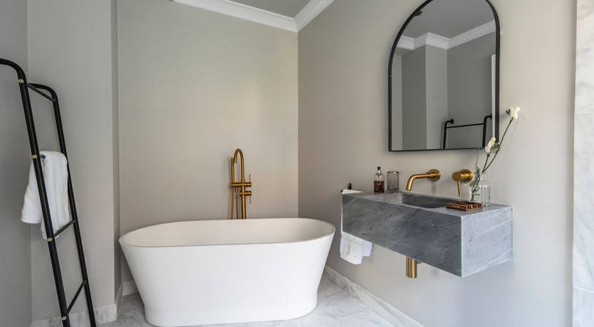 Photo of Donview Manor