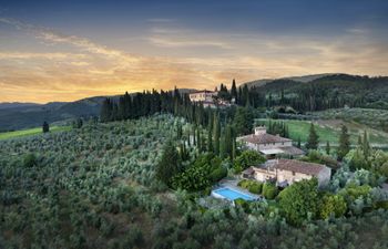 A Tuscan Beauty Holiday Home